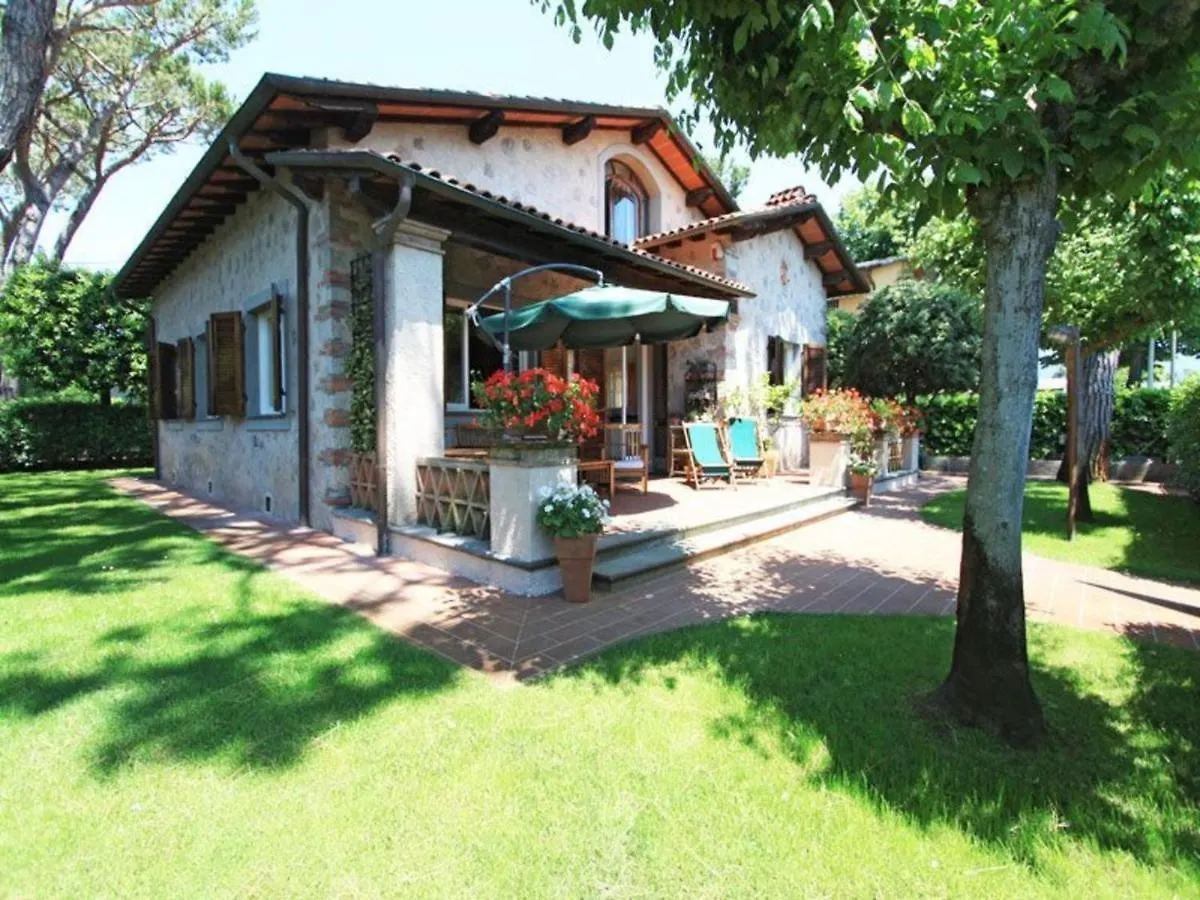 Villa Andrea Forte dei Marmi